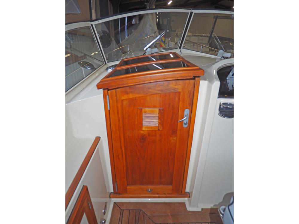 Stuurhuis, Accommodatie